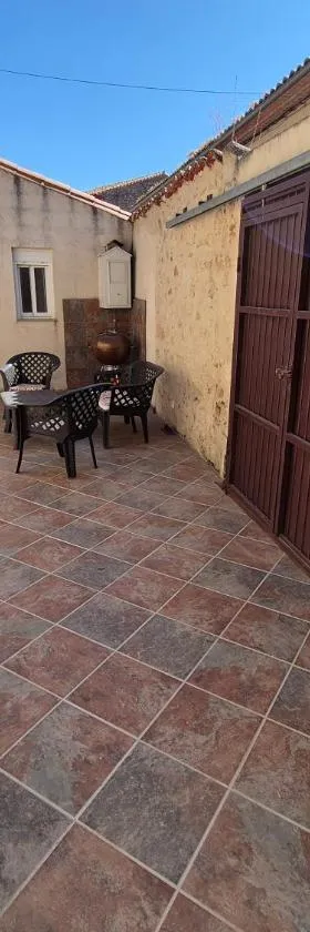 La Casita del Arco de San Andrés，位于特鲁希略的酒店