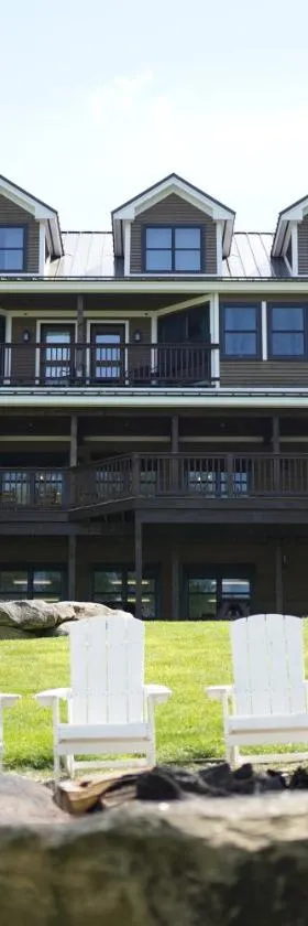 The Retreat At Norwich Lake，位于Huntington的酒店
