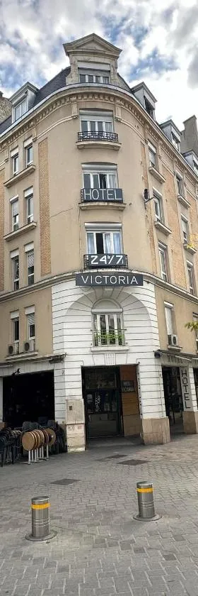 Hôtel Victoria，位于兰斯的酒店