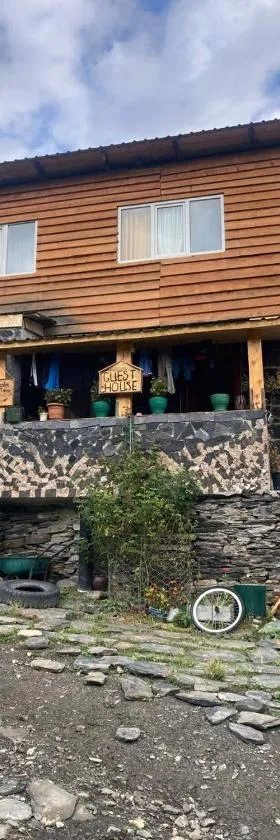 Dadu Guest house，位于Davberi的酒店