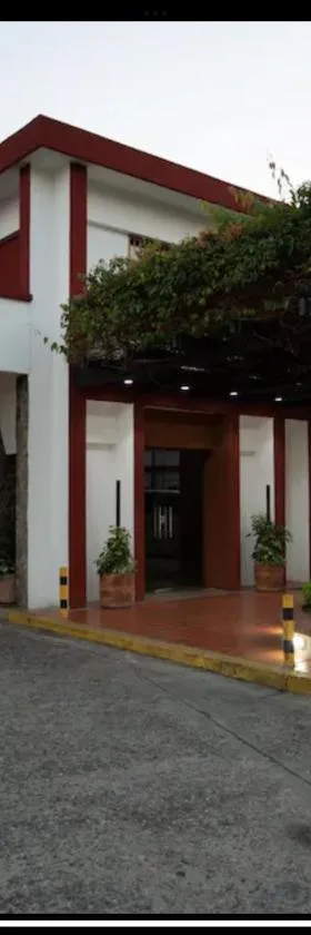 Hotel Espor CA，位于巴里纳斯的酒店