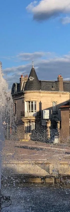 La Renardière，位于讷沙托的酒店