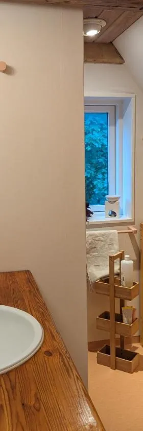 Lejlighed ved skov，位于Græsted的酒店