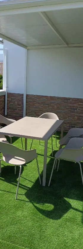 Apartamento Sol B Free Parking，位于维辛达里奥的酒店