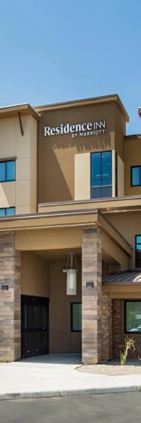 Residence Inn Riverside Moreno Valley，位于莫雷诺谷的酒店