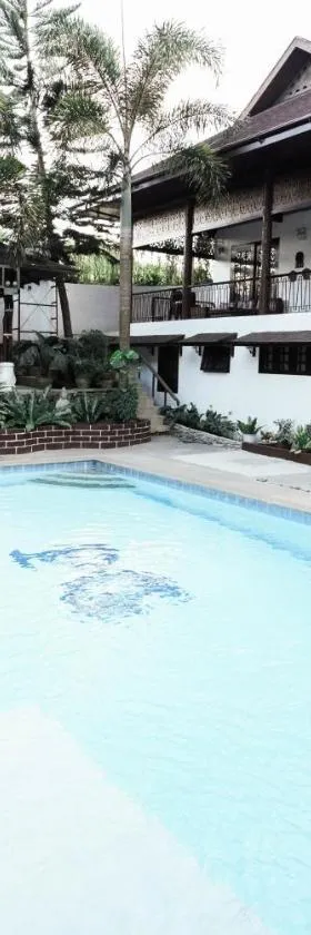 Casa de Celestina Private Resort，位于锡朗的酒店