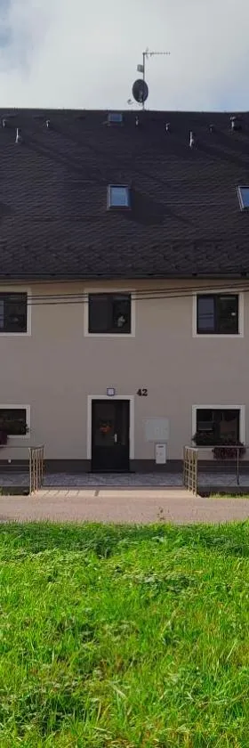 Apartmán v podhůří Krkonoš，位于Staré Buky的酒店
