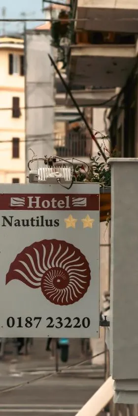 Nautilus Hotel，位于斯培西亚的酒店