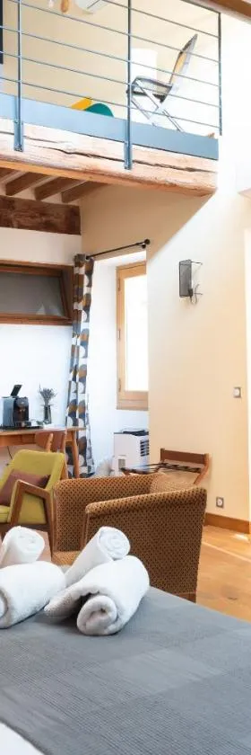 La Maison d'en Bas des Seigneurs，位于屈屈龙的酒店