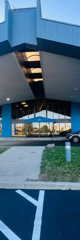 BlissPoint Inn, Kokomo，位于科科莫的酒店
