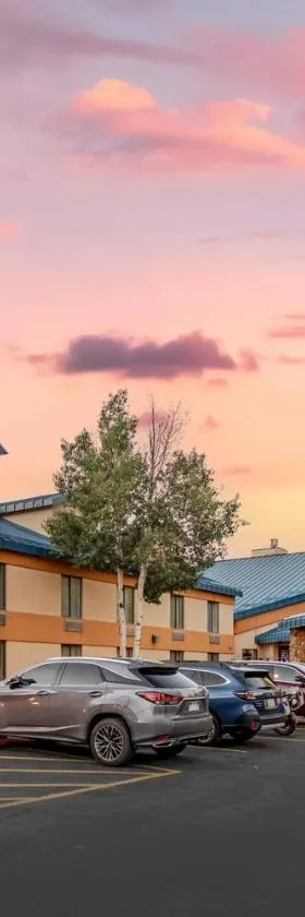 Best Western Plus Eagle Vail Airport，位于伊格尔的酒店