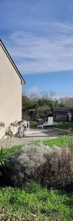 Grande villa, Entre Audierne et Pointe du Raz，位于Primelin的酒店
