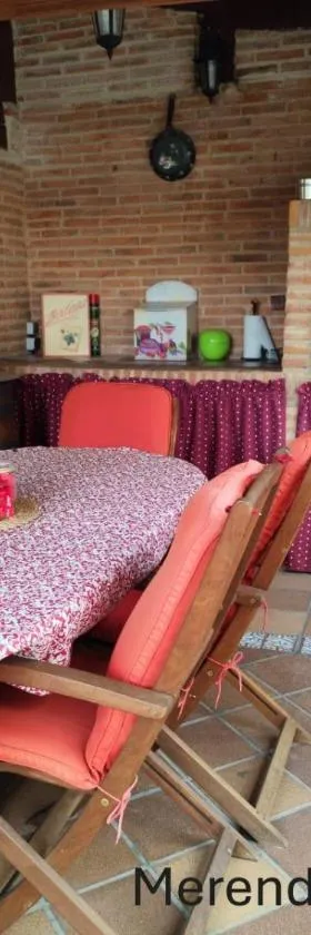 Residencial Entreaguas，位于Palazuelos de Eresma的酒店