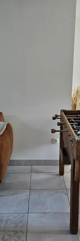 jolie maison centre bourg，位于Saint-Gelais的酒店
