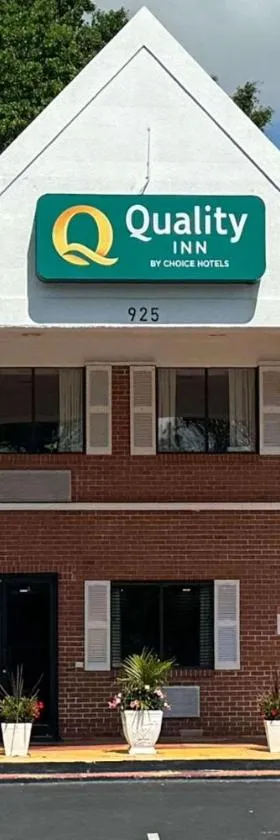 Quality Inn Cedartown，位于Cedartown的酒店