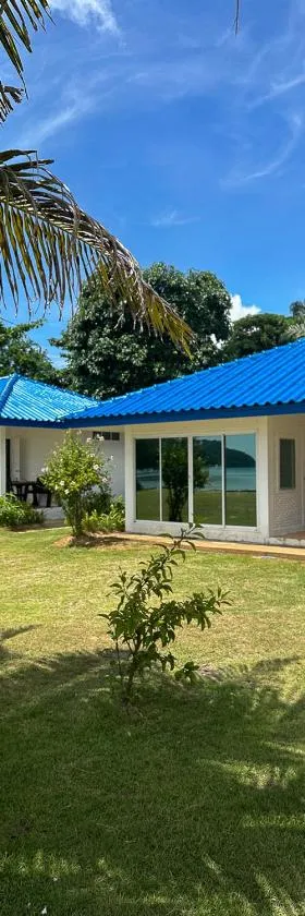 Sabai Beach Resort，位于麦岛的酒店