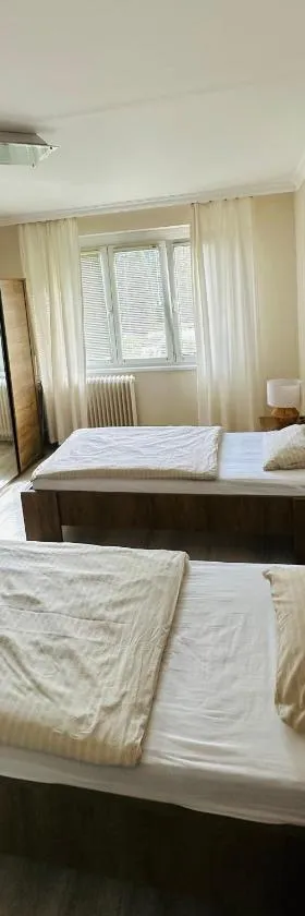 Anna Apartman，位于Százhalombatta的酒店