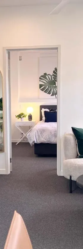 Plantation Hotel Coffs Harbour，位于科夫斯港的酒店