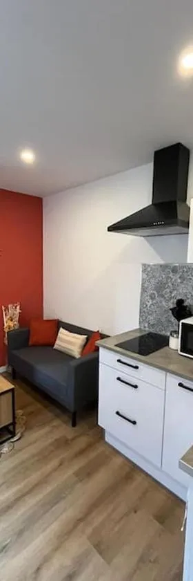 T1 bis chaleureux, en plein centre-ville de Cany，位于Cany-Barville的酒店