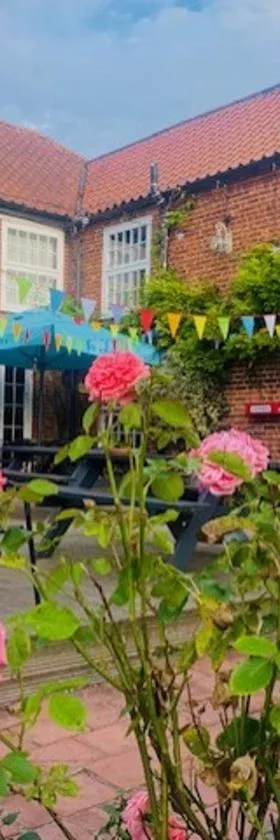 Sutton Staithe Hotel，位于Sutton的酒店