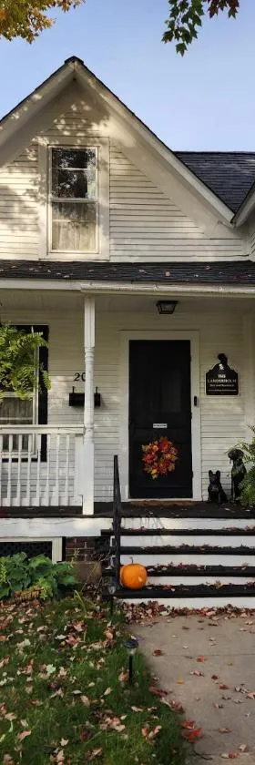 The Landerholm Bed and Breakfast，位于威斯康星拉皮兹的酒店
