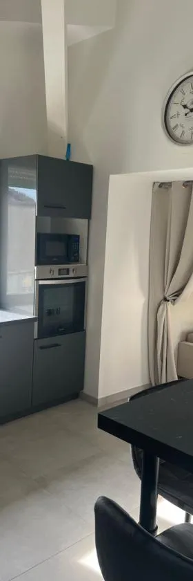 Maison de ville，位于Tullins的酒店