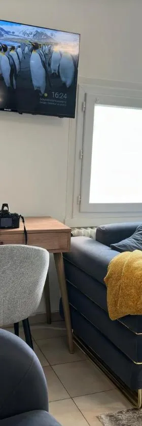 Jireh Loft Limeil Brévannes studio Privé，位于Limeil-Brévannes的酒店