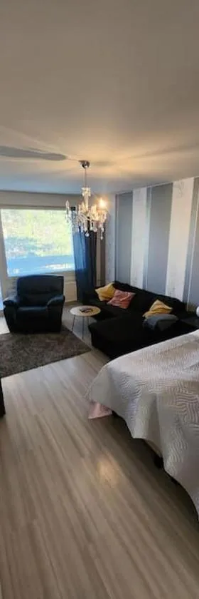 Cozy and Quiet 2-room aparment，位于波里的酒店