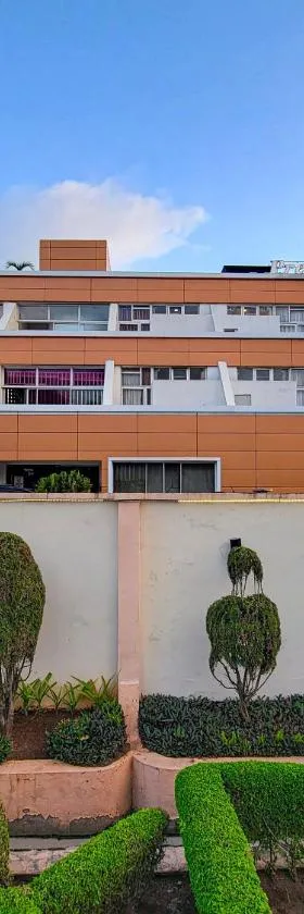 Presken Hotels @ Victoria Island，位于Apese的酒店