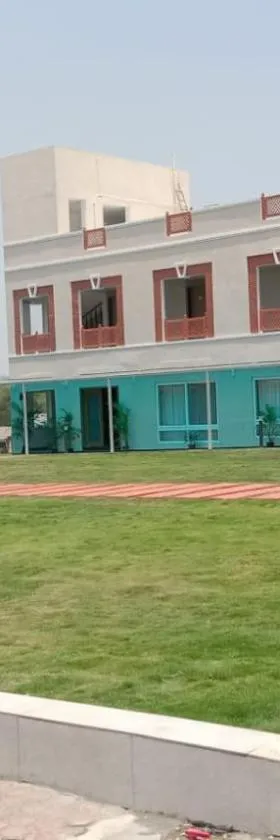 Hotel Brindavan Inn，位于Shamirpet的酒店