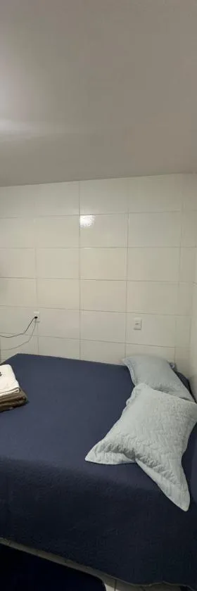 Cantinho Aconchegante- Quarto 03 Família - com AR，位于Bayeux的酒店