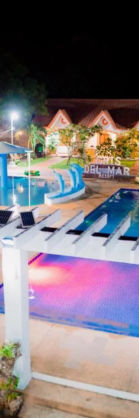 Cris Del Mar Resort，位于Bolinao的酒店