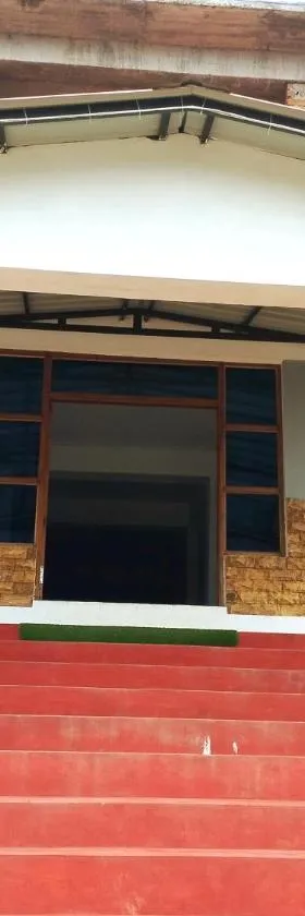 Sunset View Guest House，位于乞拉朋齐的酒店