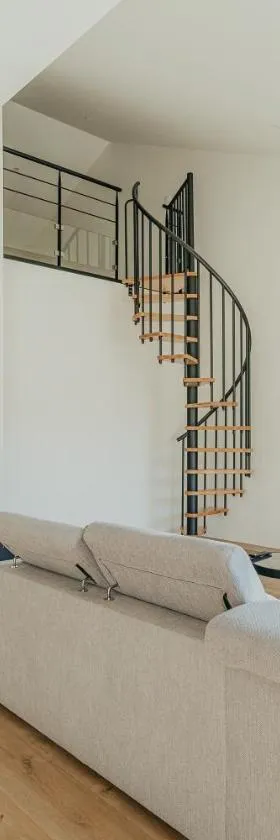 Maison avec jardin proche Dinan，位于Trévron的酒店