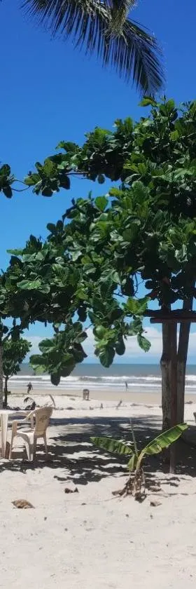 Suítes na Beira do mar，位于卡纳维埃拉斯的酒店
