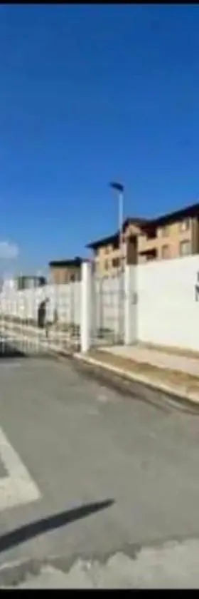 Acogedor departamento en condominio，位于塔尔卡的酒店