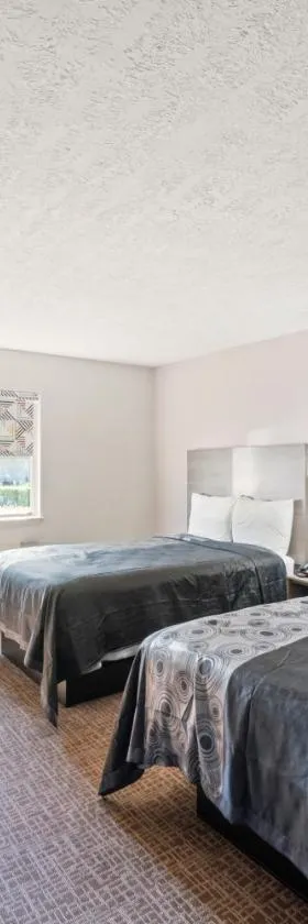 Americas Best Value Inn & Suites Brenham，位于布伦纳姆的酒店