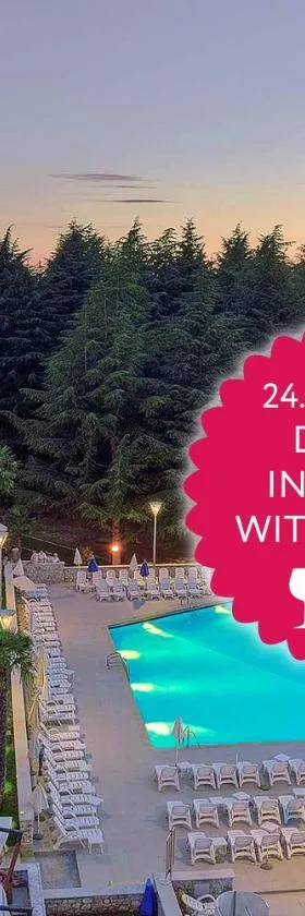 Hotel Mediteran Plava Laguna，位于波雷奇的酒店