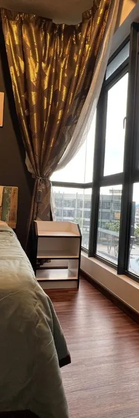 K AVENUE - 2 Bedroom with Privacy Balcony by Akinabalu Family Homestay，位于东贡岸的酒店