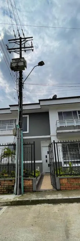Casa Patio Bonito - Los Prados，位于莫科阿的酒店