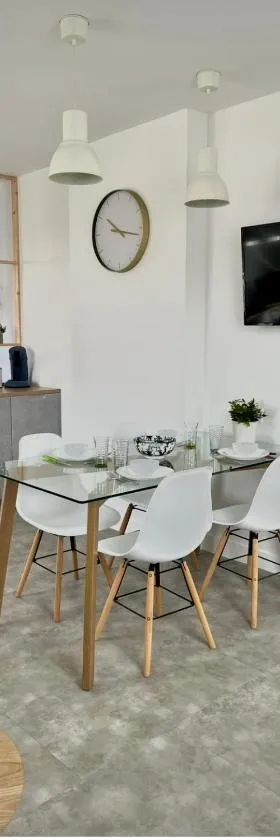 Appartement cosy et calme avec parking et terrasse privés，位于Cravanche的酒店