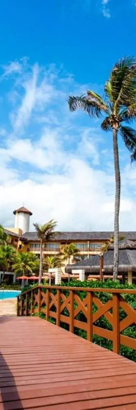 Suites Beach Park Resort - Pé na areia- Ao lado do Parque Aquático adm Por Anfitrião，位于阿奎拉兹的酒店