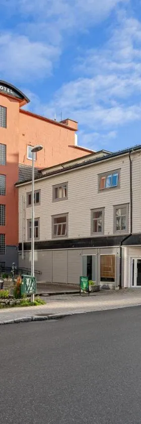 阿马利亚入住酒店，位于特罗姆瑟的酒店