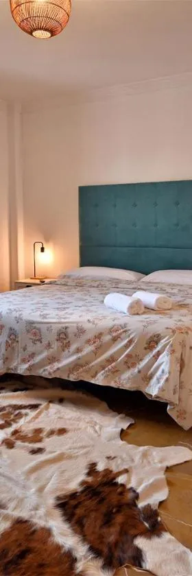 Villa Arte de Aguilas，位于El Palo的酒店