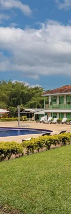 Hotel Eden Parque del Cafe，位于蒙特内哥罗的酒店