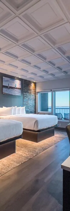 Terrace Bay Hotel - Lakefront，位于埃斯卡诺巴的酒店