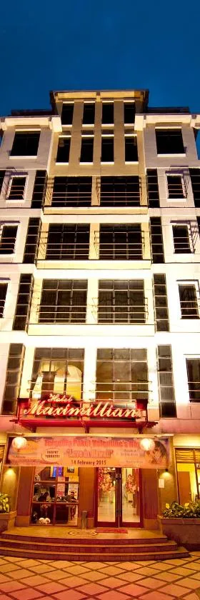 马克西米利酒店，位于丹戎巴來卡里汶的酒店