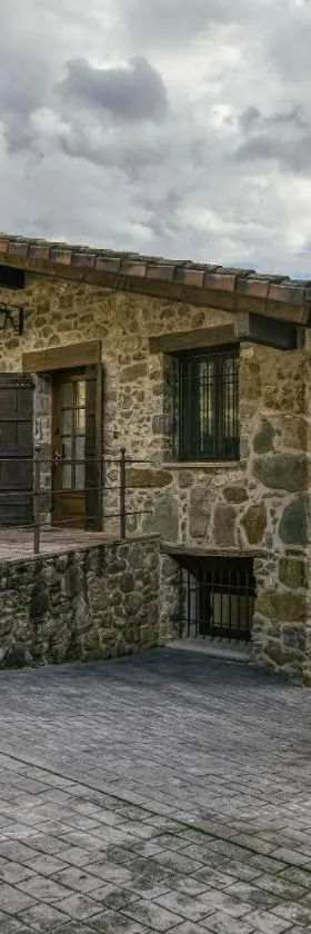 La Cabanya de la Rovira - Dalt，位于朱内塔斯的酒店