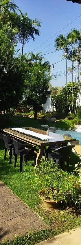 Casa Colonial com Suítes e Quartos Privativos - Hospedagem Residencial，位于里奥克拉鲁的酒店