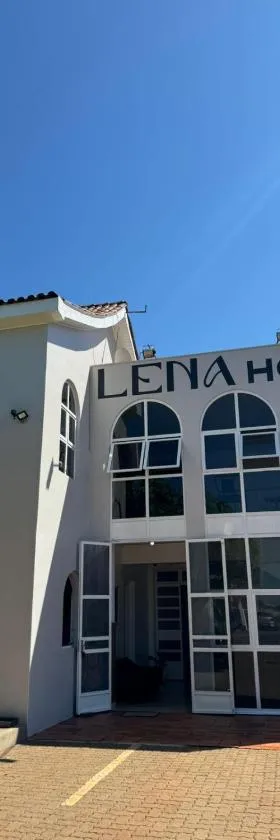 Hotel LENA，位于圣路易斯-贡萨加的酒店